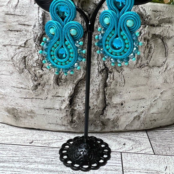 Elegant Art Deco-Inspired Soutache Earrings for Woman - Trendy Dangle Earrings - Picture 6 of 9